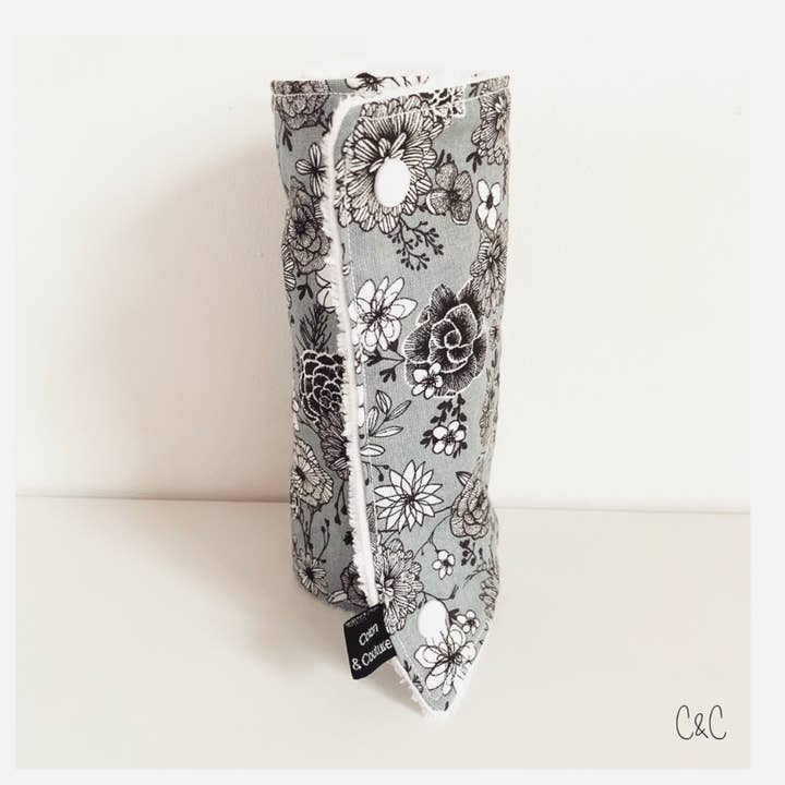 Essuie tout lavable fleuri pour la vente par Coton & Couture