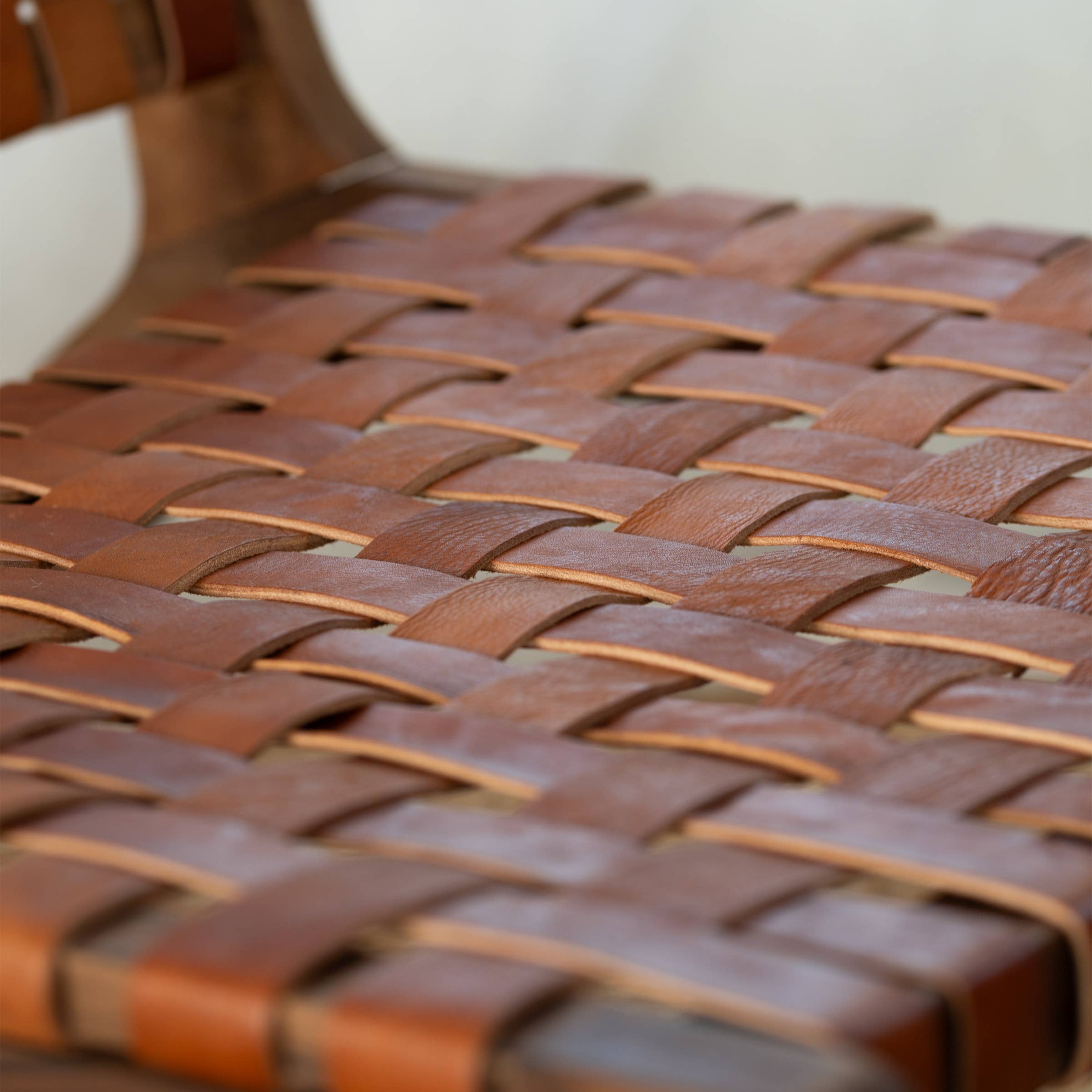 Collection Maroc - Vendita all'ingrosso Divani - Poltrona lounge in noce e pelle2