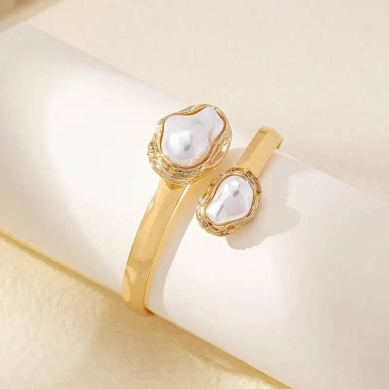 Huis Van Merken - Wholesale Cuff Bracelet - 14K Gold Plated Pearl Open Cuff Bracelet – Adjustable Fashion Jewelry for Women1