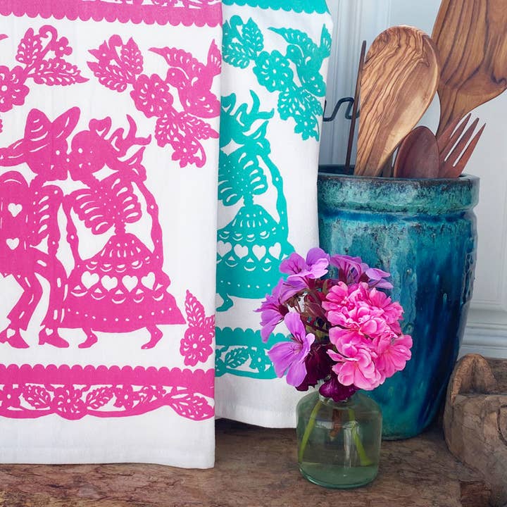 katzpajamas - Wholesale Tea Towel - Beso TURQ Kissing Skeleton flour sack cotton towel Mexico