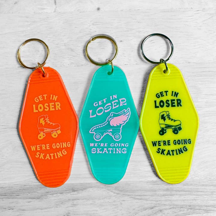 Create & Skate Factory – wholesale Nyckelring - Unisex – Låt oss åka skridskor Retro Motel Nyckelring