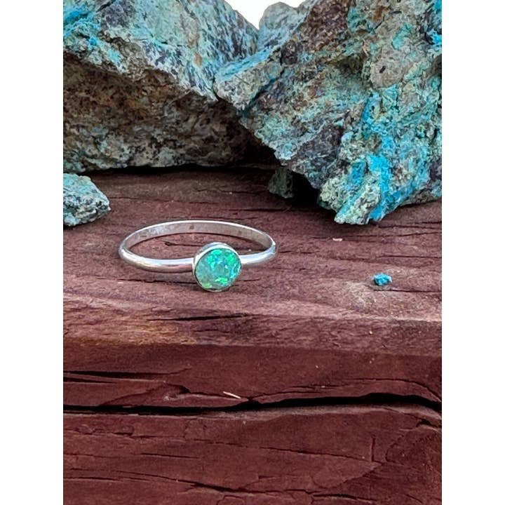 Nizhonitradersllc - Wholesale Single Stone/Solitaire Ring - Zuni Sterling Silver & Green Opal Dot Ring1