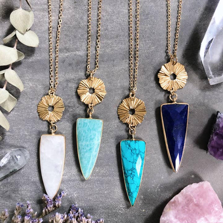 Colar de ponta de flecha de pedras preciosas ~ Moonstone Amazonite Lapis Gold por atacado de GeoMetricGem