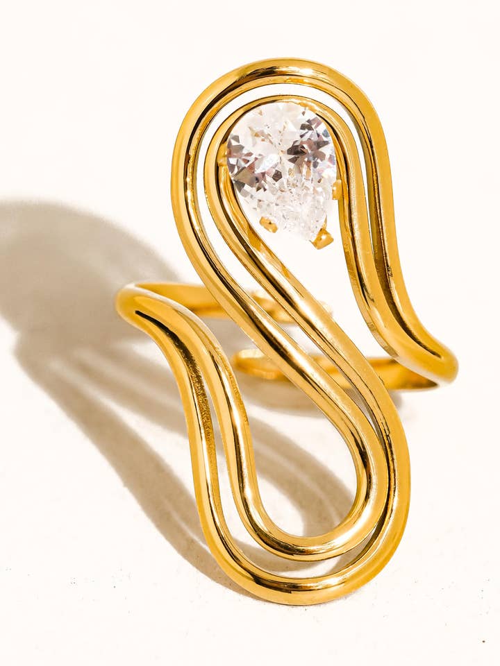 Monarque 18K Gold Non-Tarnish Abstract Oval CZ Ring for wholesale by Flânerie by MAIQ