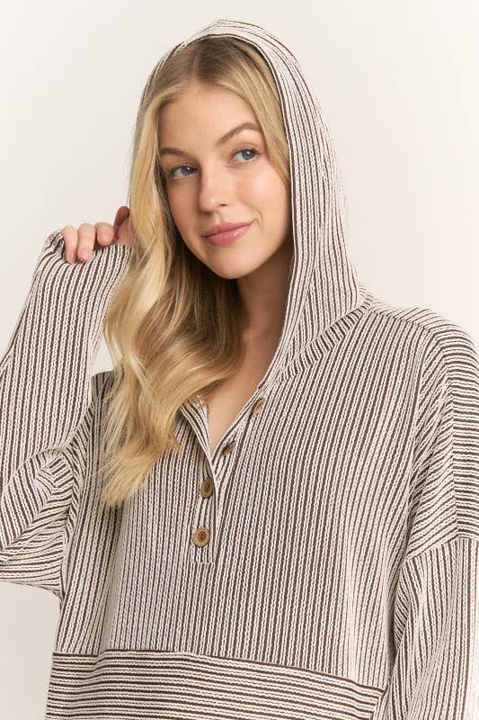 HEIMISH - Vendita all'ingrosso Tunica - Donna - ET7991-10  FELPA CON CAPPUCCIO A RIGHE URBAN RIB A MANICHE LUNGHE3