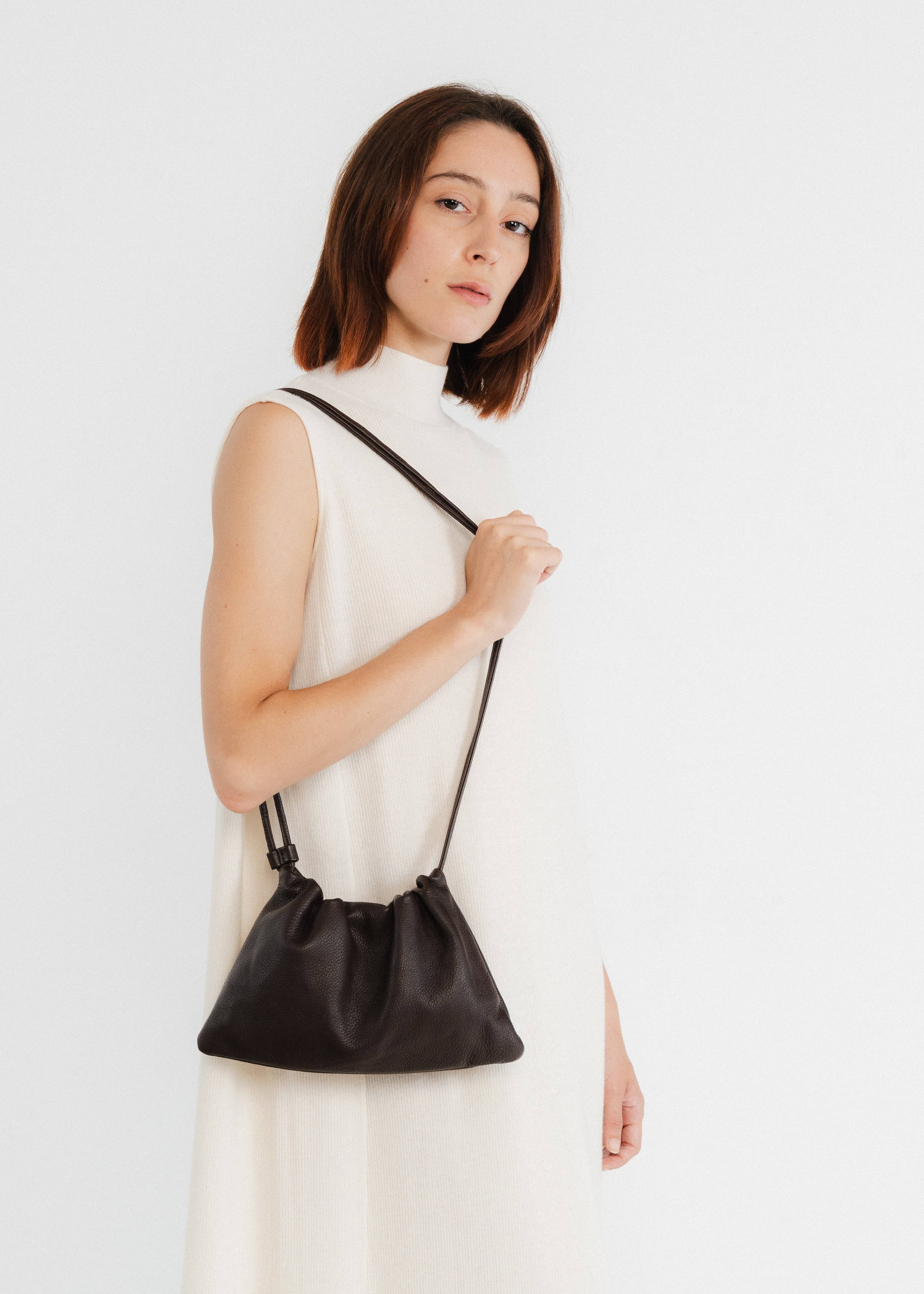 JULIA PARIS – wholesale Shoulder bag – women's – Crossbody & shoulder bag - full-grain cowhide leather1
