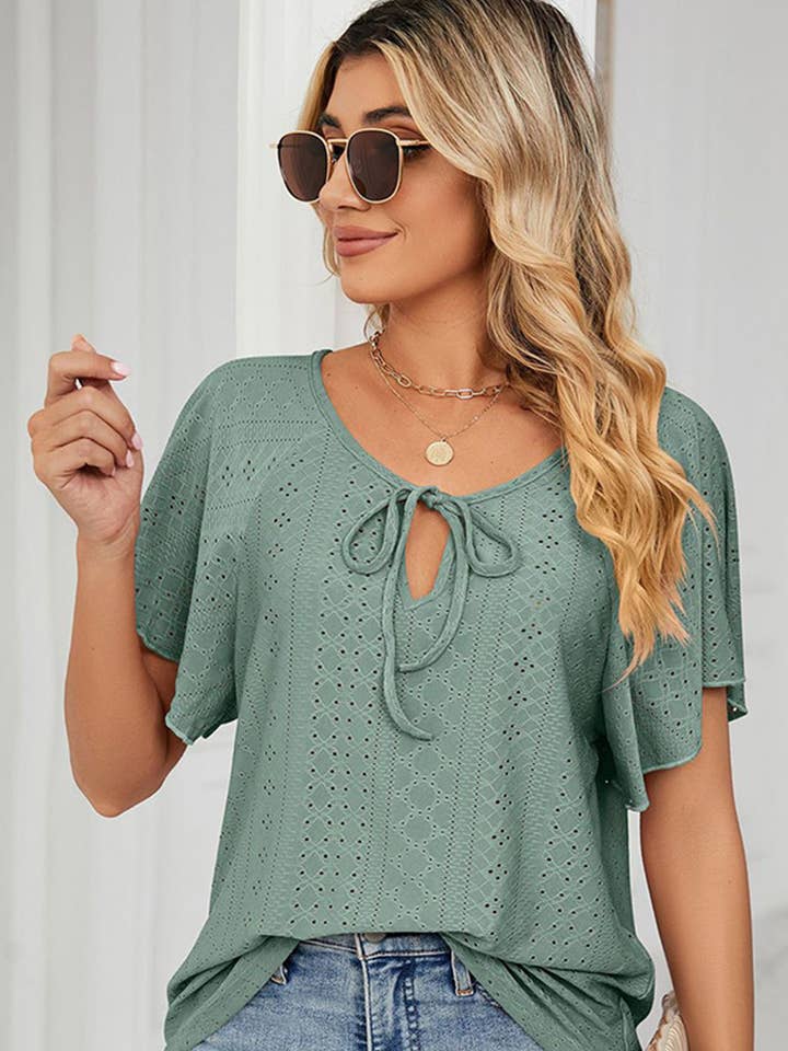 Lily Clothing - Wholesale Blouse - Women's - CWTTS0472_V NECK PUNCHING LACE UP RUFFLE LOOSE TOP10
