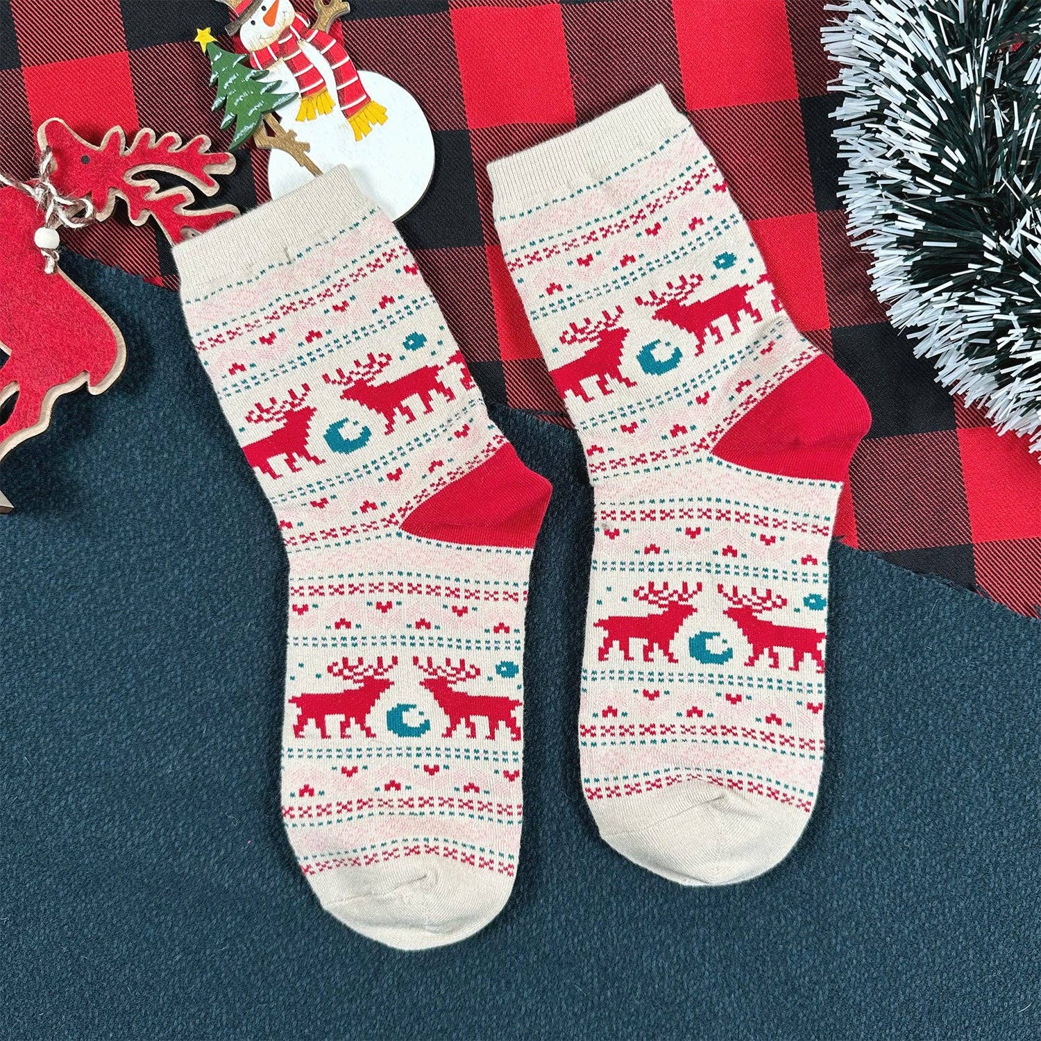 7DAYSSOCKS - Wholesale Socks - Women's - Women's Crew Winter Night Deer Socks5