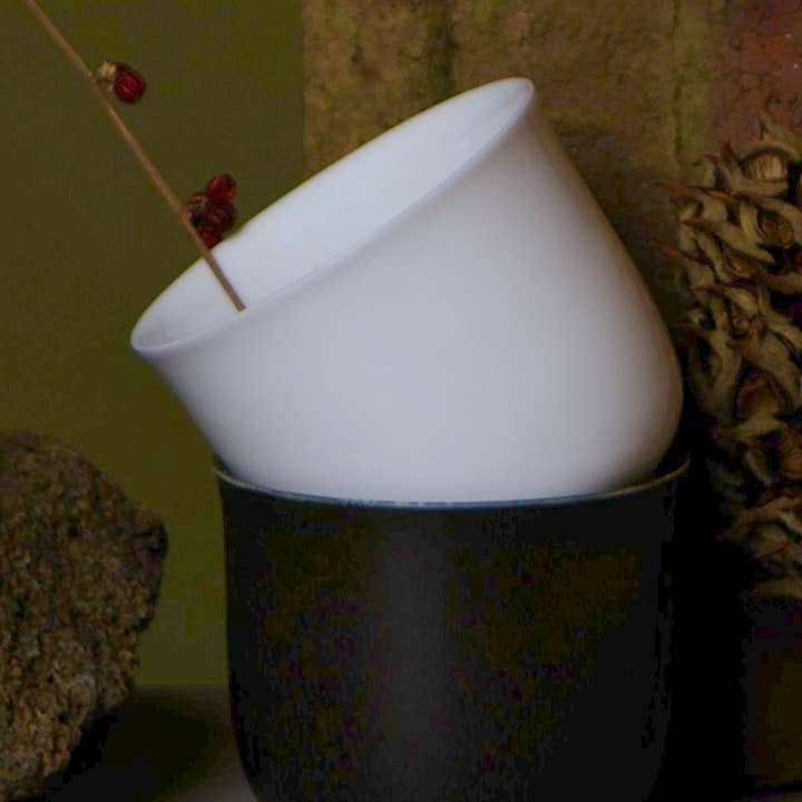 Tulip Tea Cup, Porcelain for wholesale by Middle Kingdom