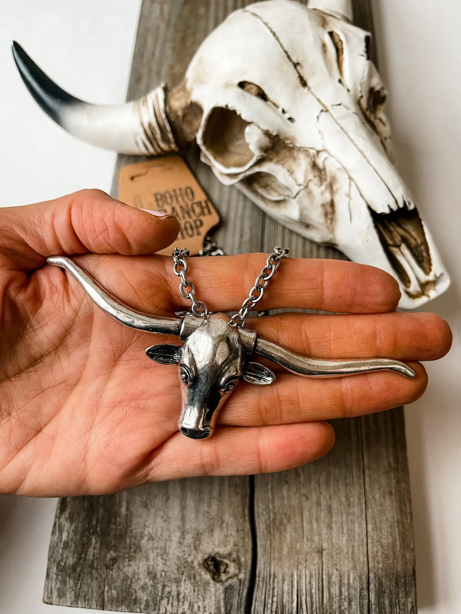 Boho Ranch Shop - Wholesale Pendant/Charm Necklace - Large Longhorn Pendant Steer Western Necklace1