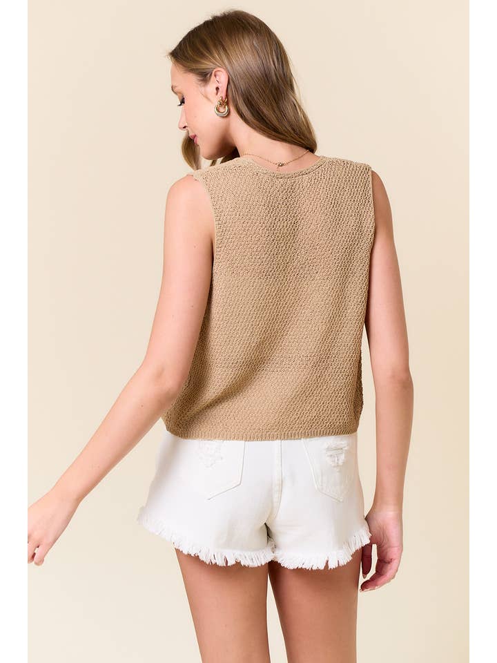 Doe and Rae - Wholesale Outerwear Vest - Women's - V-NECK TIE FRONT KNITTED VEST - 10683J
