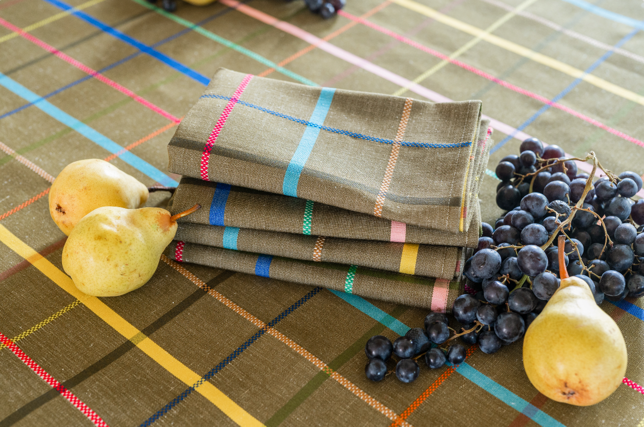 Caqui Multicolor Guardanapo Elisabeth Cottage para venda a revendedores na Faire1