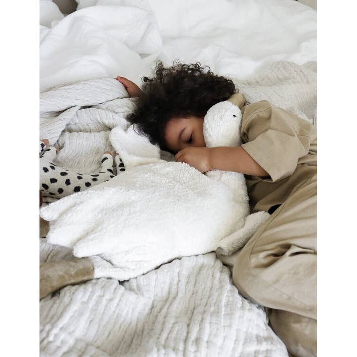 Senger-Naturwelt – wholesale Stuffed/plush toy – Kids & baby – Cuddly animal Goose large | white4