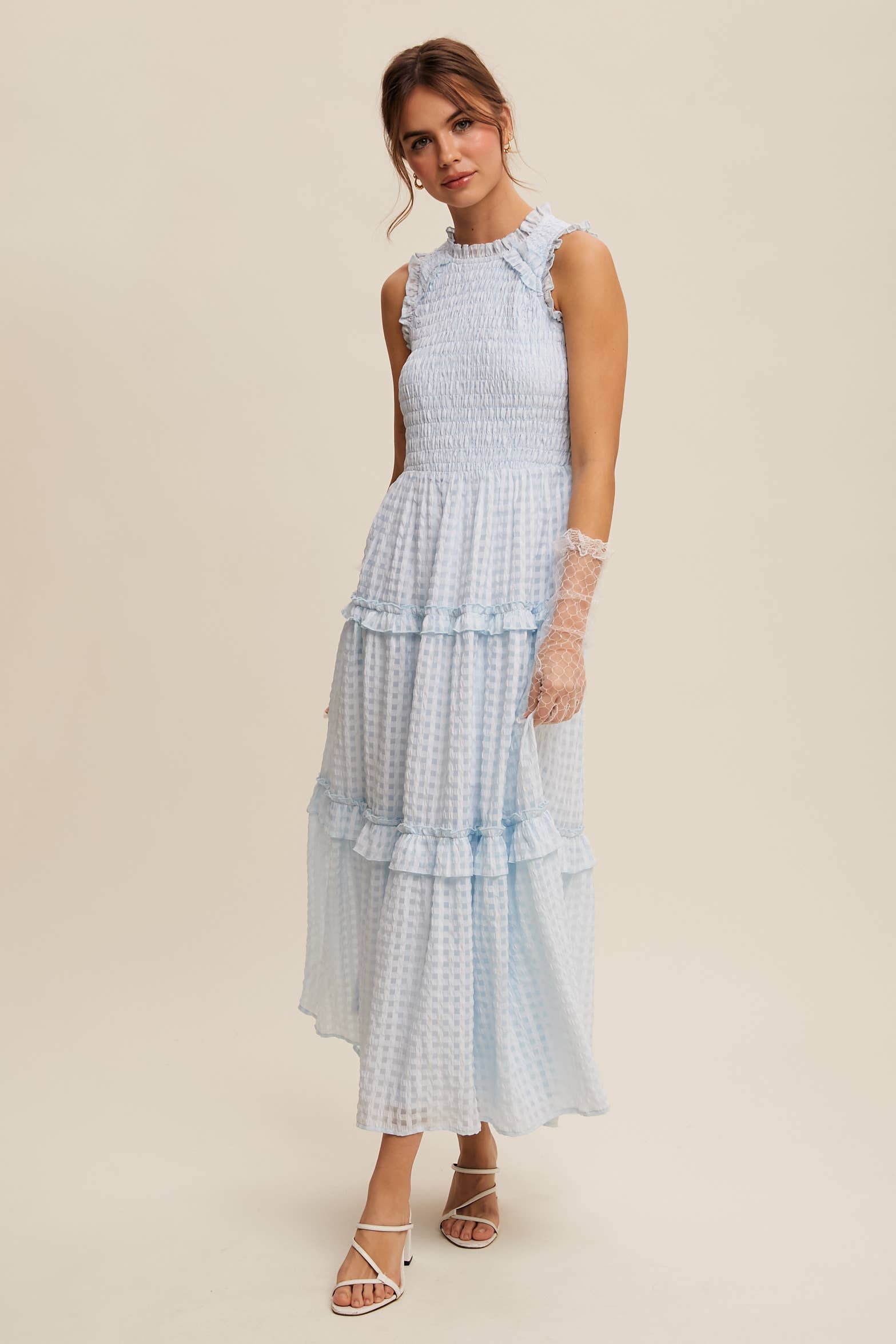 Listicle – wholesale Dress – Women's – Sleeveless Gingham Maxi Dress with Ruffle Details18