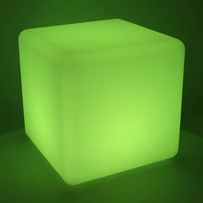 Wiederaufladbare LED-Lampe Multicolor Quadrat 30x30x30 CM für den Großhandel von Vacchetti