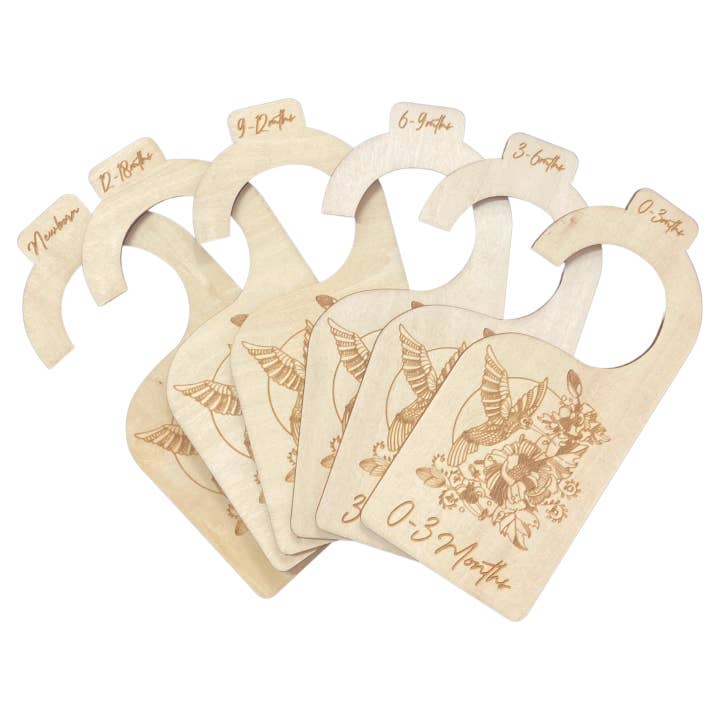 ANO - ArchNOllie - Wholesale Clothes hangers - Wardrobe Hanger - Hummingbird 1