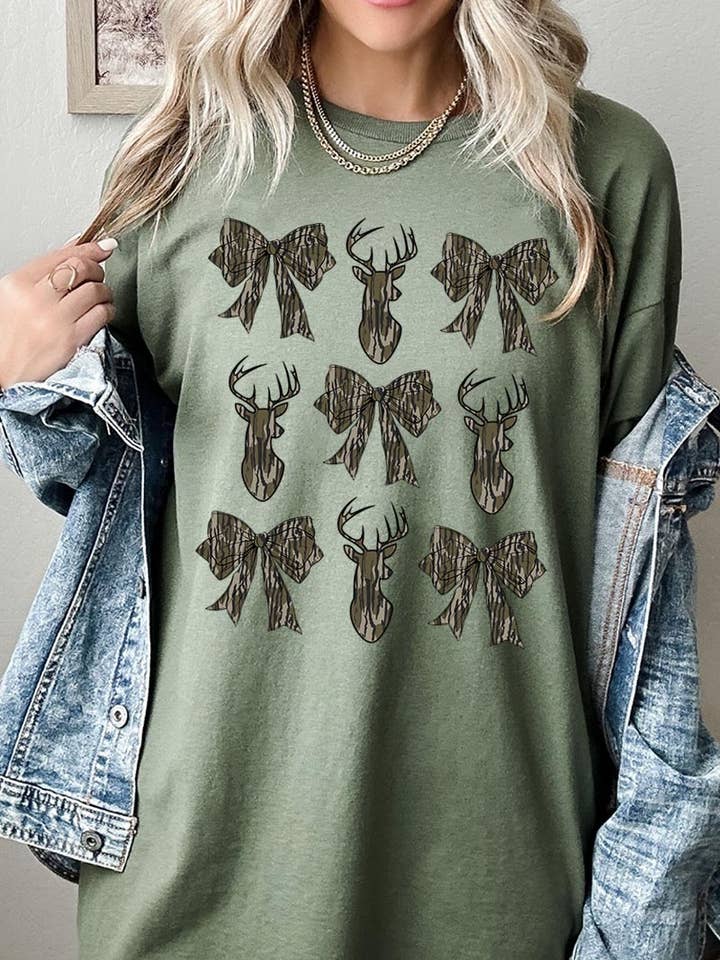 Deer Hunting Camo Bow Graphic Heavyweight T-shirt voor wholesale door COLORBEAR