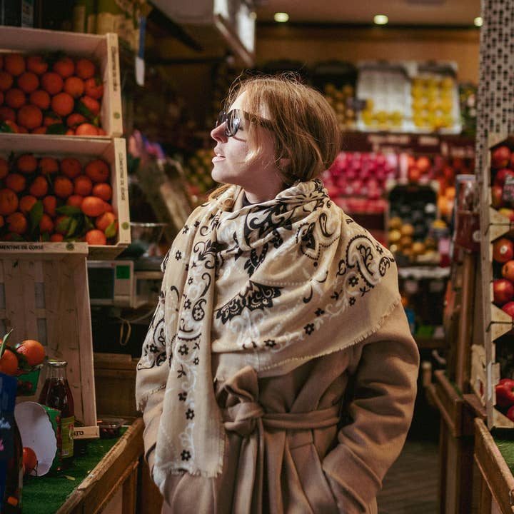 Maison Lecomte Flament - Wholesale Scarf - Women's - Beige cash FW24/25 scarf bandana3