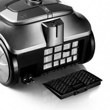 Haeger - Wholesale Vacuum Cleaner - Vacuum cleaner with bag DARK SHINE - 700W 4L3