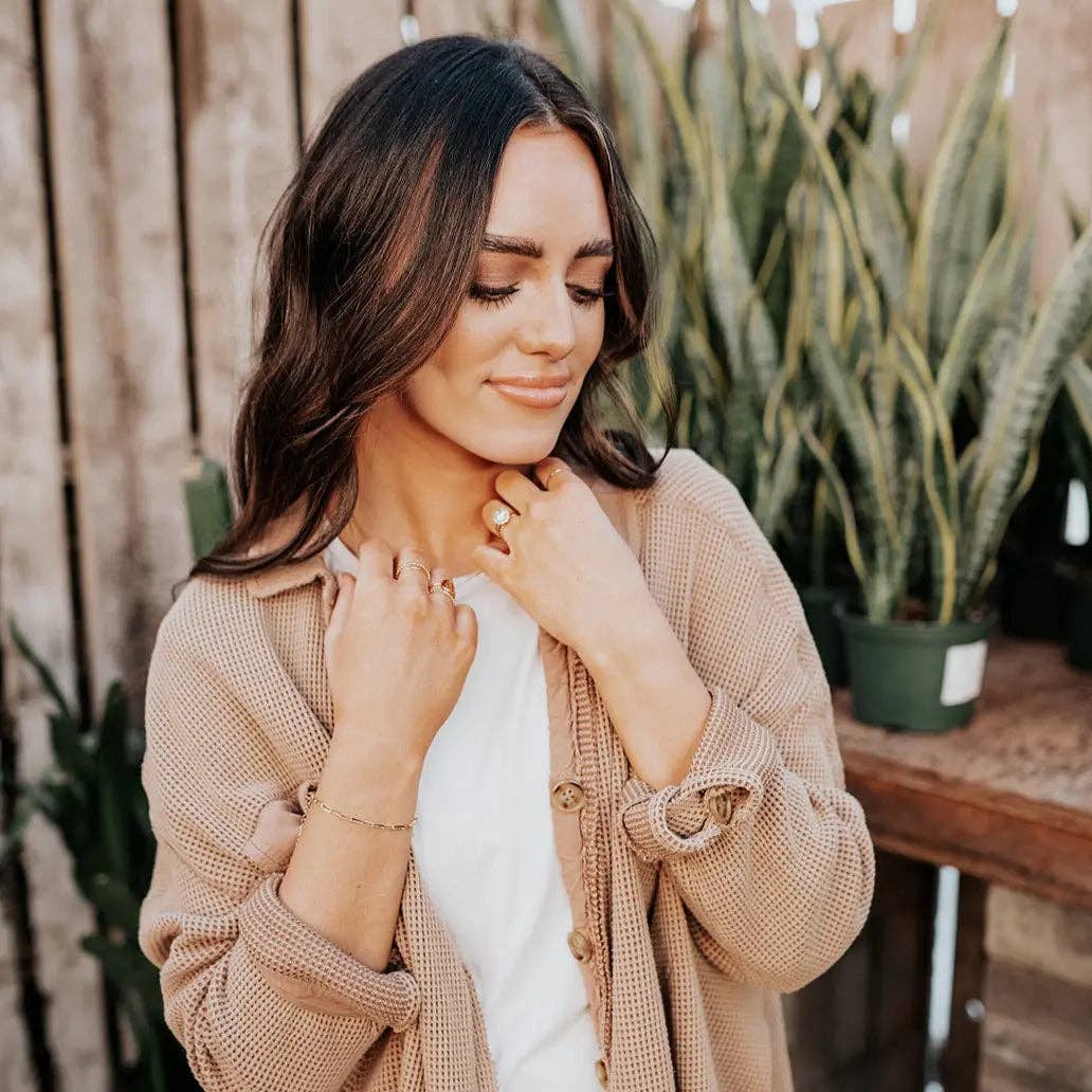 Mauve Jewelry Co. - Vendita all'ingrosso Bracciali a catena e a maglie - Bracciale con fermaglio riempito oro Madeline6