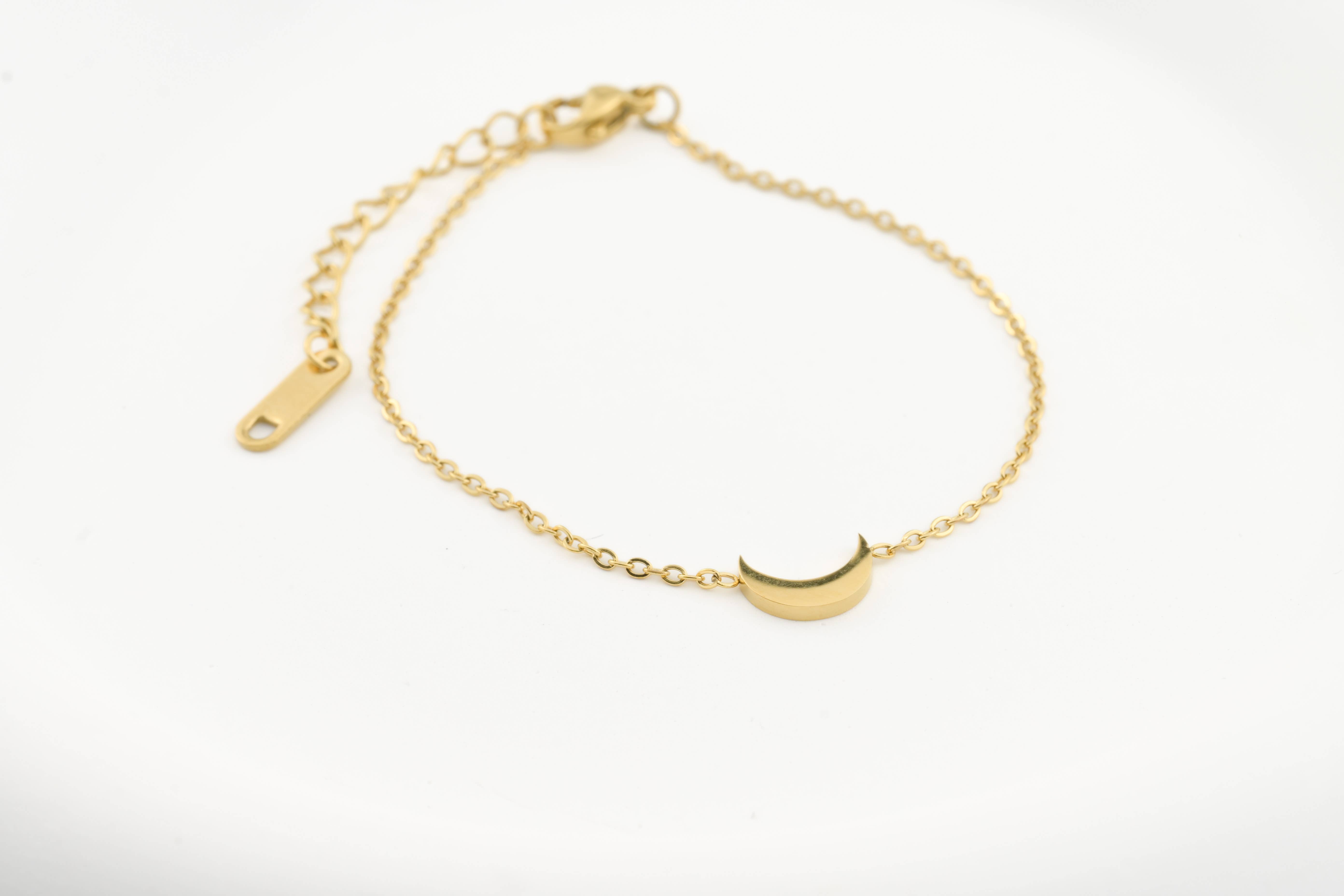 Blueyejewelry – Engroshandel Armbånd med vedhæng – Månestjerne armbånd - 18K guld PVD belagt stjerne armbånd7