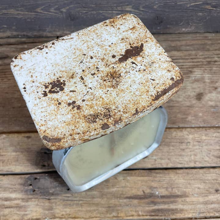 My Amigos Imports - Wholesale Decorative Tabletop Object - Vintage Small Metal Scale-ER-Farmhouse-7x7x9 inches-Old-#2 2