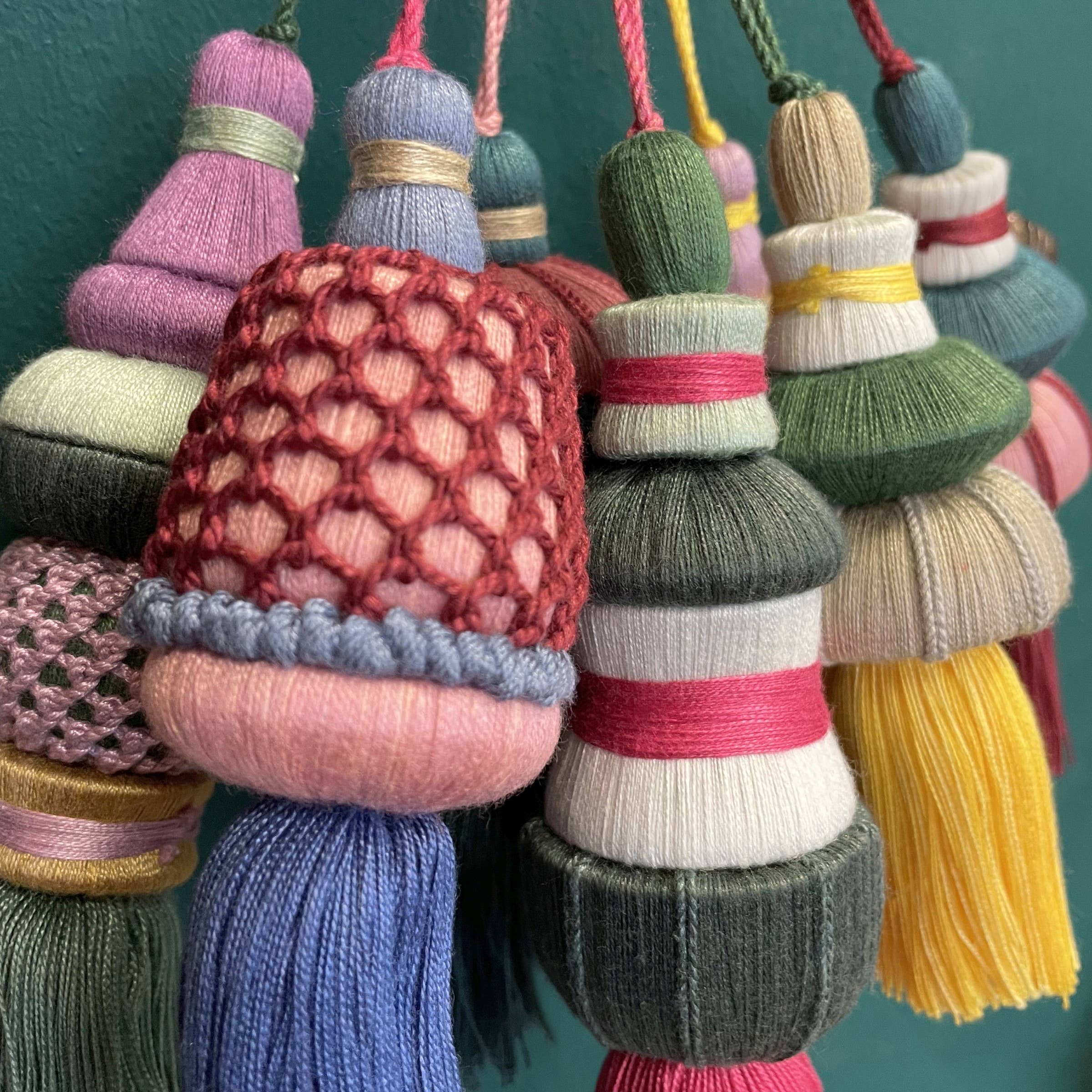 Miho Unexpected Things – wholesale Decorative tassel/wall drop – Miho - Trimming Tassel - Mi1