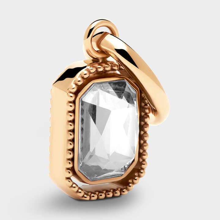 Ciondolo a forma di talismano nella neve per la vendita all'ingrosso da parte di COLURi