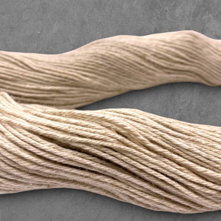 Rooster Yarns – wholesale Yarn – Undyed Yarn: Organic Cotton / Linen DK Knitting Yarn3