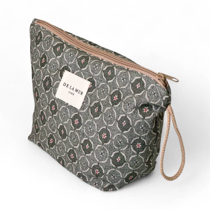 DE LA MUR LINE US Inc - Wholesale Makeup/Cosmetic Bag - Makeup Bag Ariel