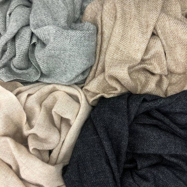 SLATE + SALT – Großhandel Schal – Unisex – Schwarzer Kaschmirschal3