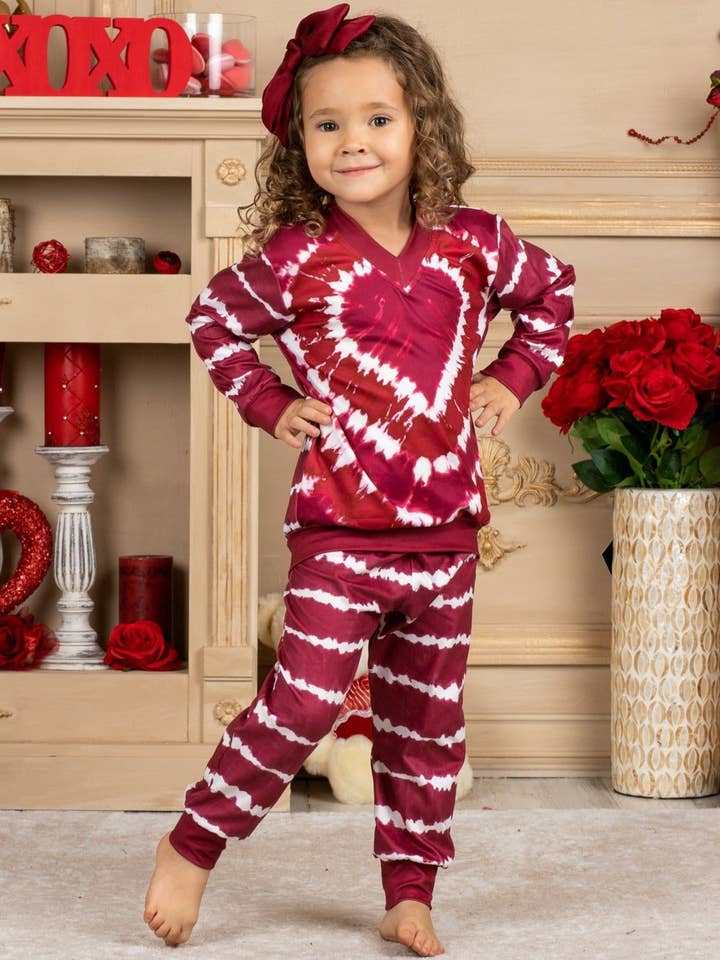 Bordeaux Set da salotto Mommy & Me Tie Dye Love in vendita all'ingrosso su Faire4