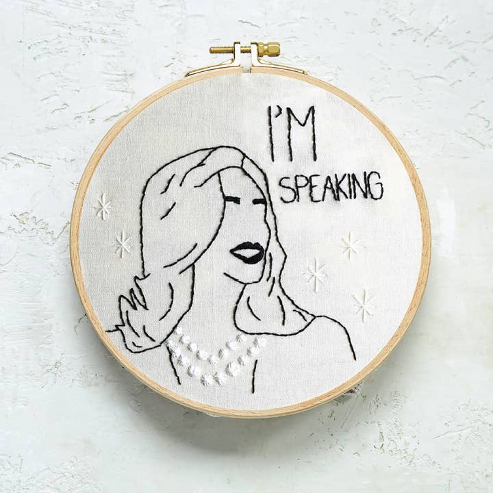 Je parle | Kamala Harris | Kit de broderie pour la vente par The Other Cat