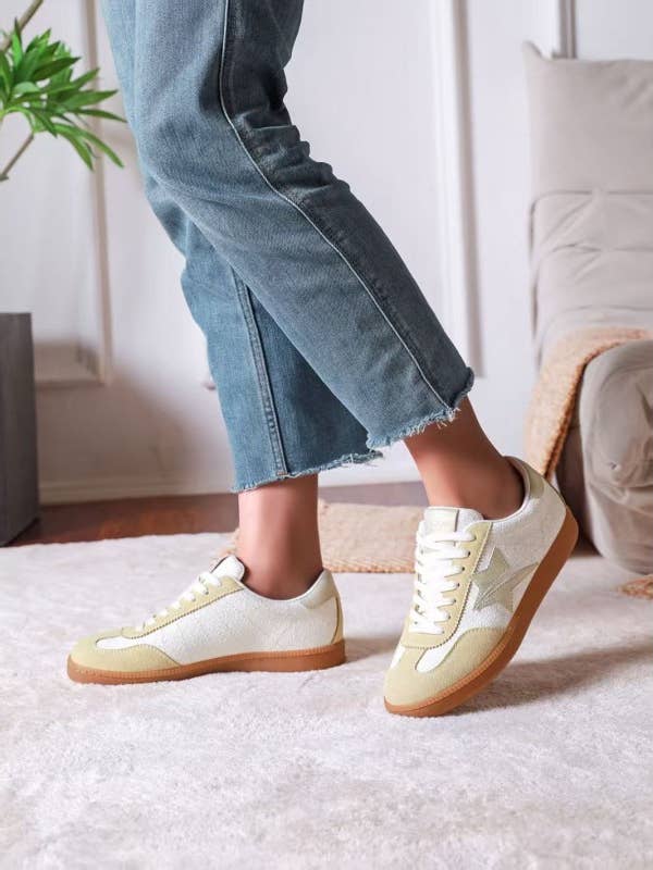 CASUALER WILDLEDER-SCHUH MIT GUMMISOHLE für den Großhandel von SWEET MAGIC SHOES & BAGS