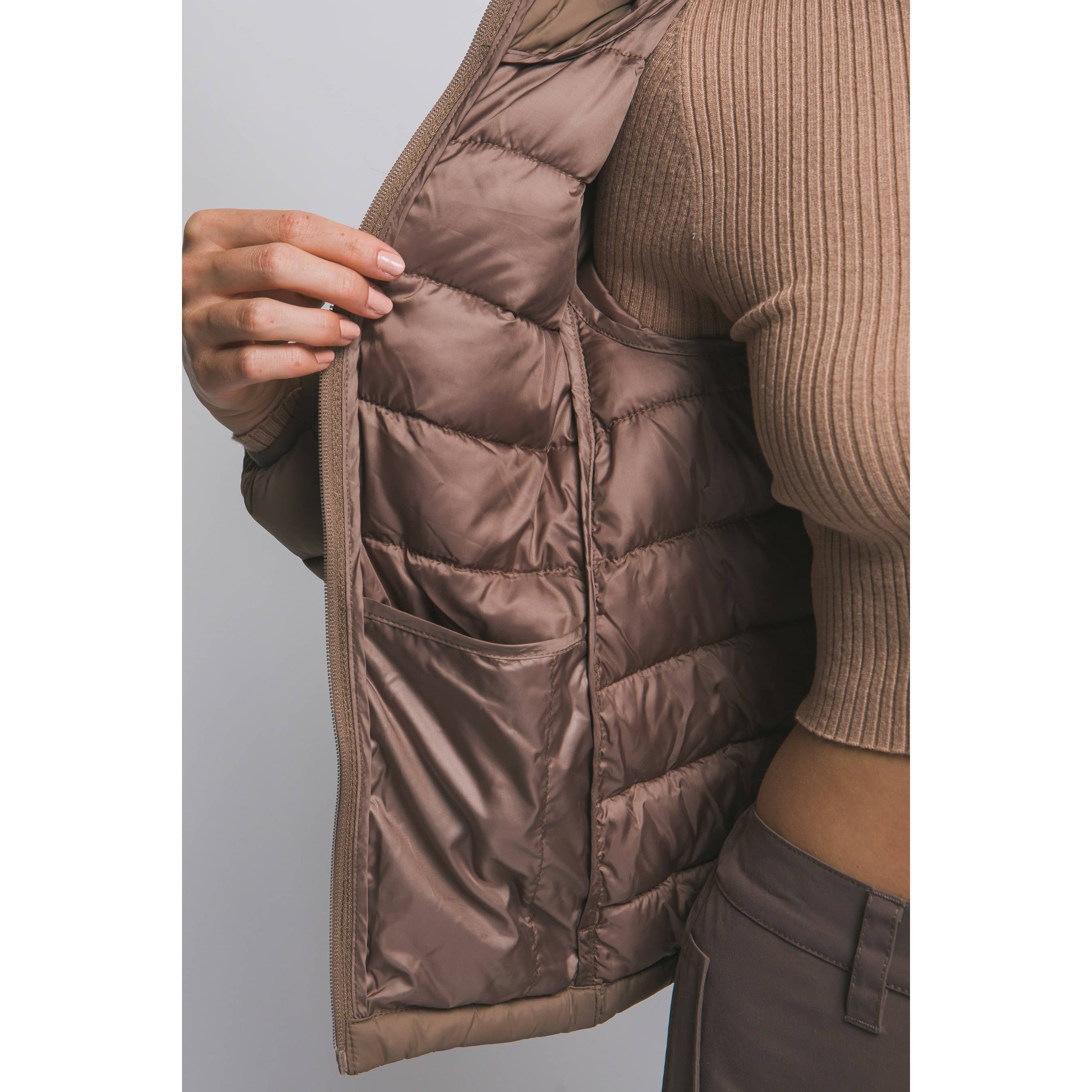Style Up - Wholesale Puffer Jacket - Women's - Hooded Packable Puffer Jacket with Pouch7