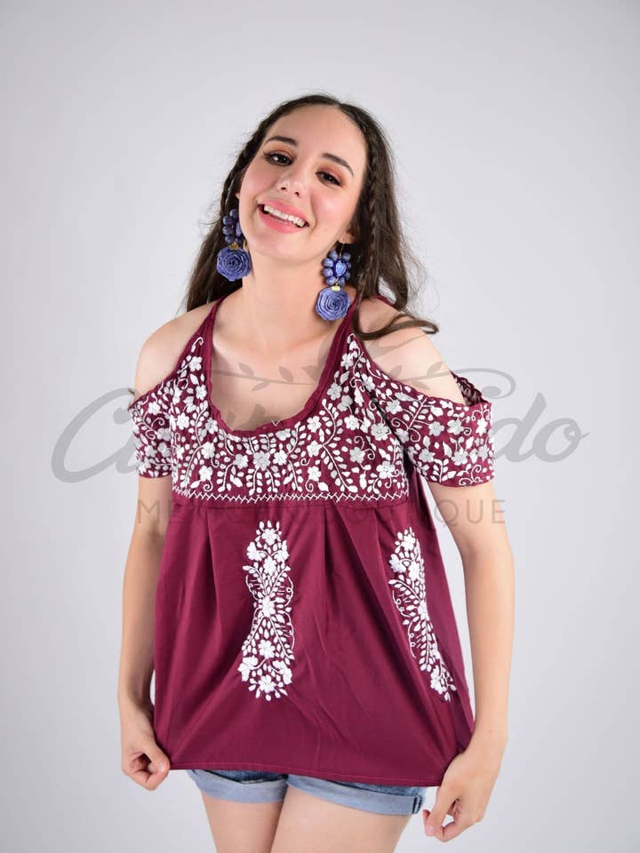 Cancun Broderad blus Texas A&M Aggies Maroon Vit för wholesale av Cielito Lindo