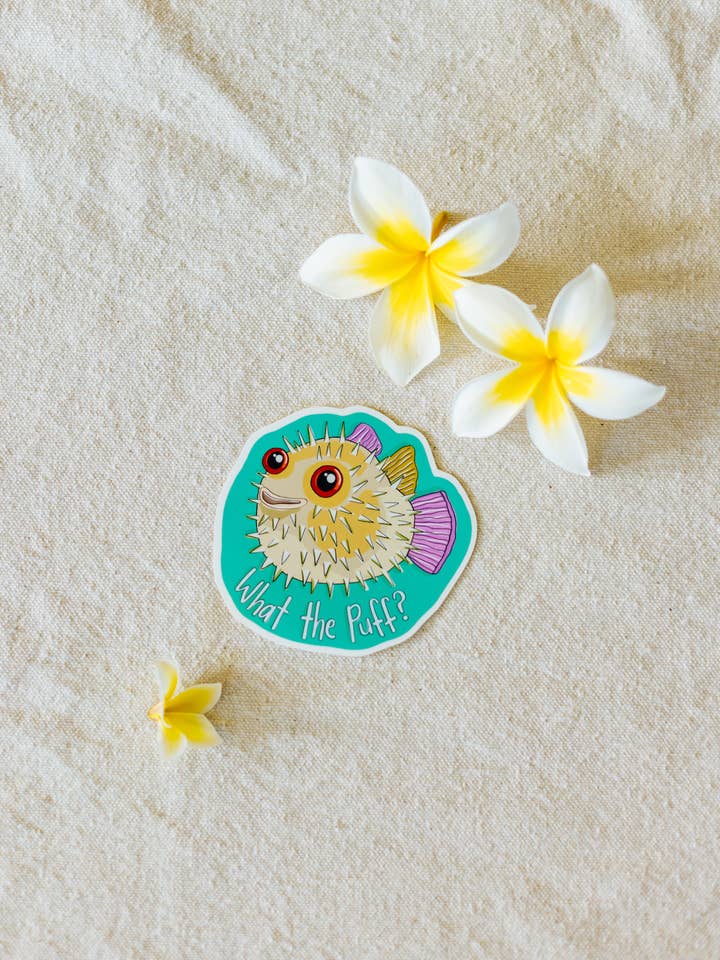 Hvad Puff? Klistermærke for engroshandel hos Left Right Design