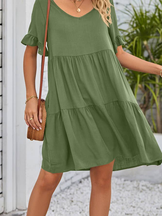 UNISHE - Vendita all'ingrosso Vestito - Donna - Abito A Balze Con Volant Con Scollo A V Semplice E Tasche MD03814