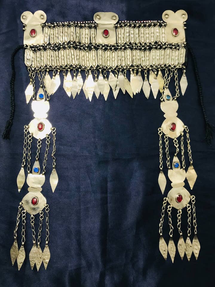 Tribal turcomano vintage Kuchi Matha Patti, peça de cabeça étnica por atacado de vintarust