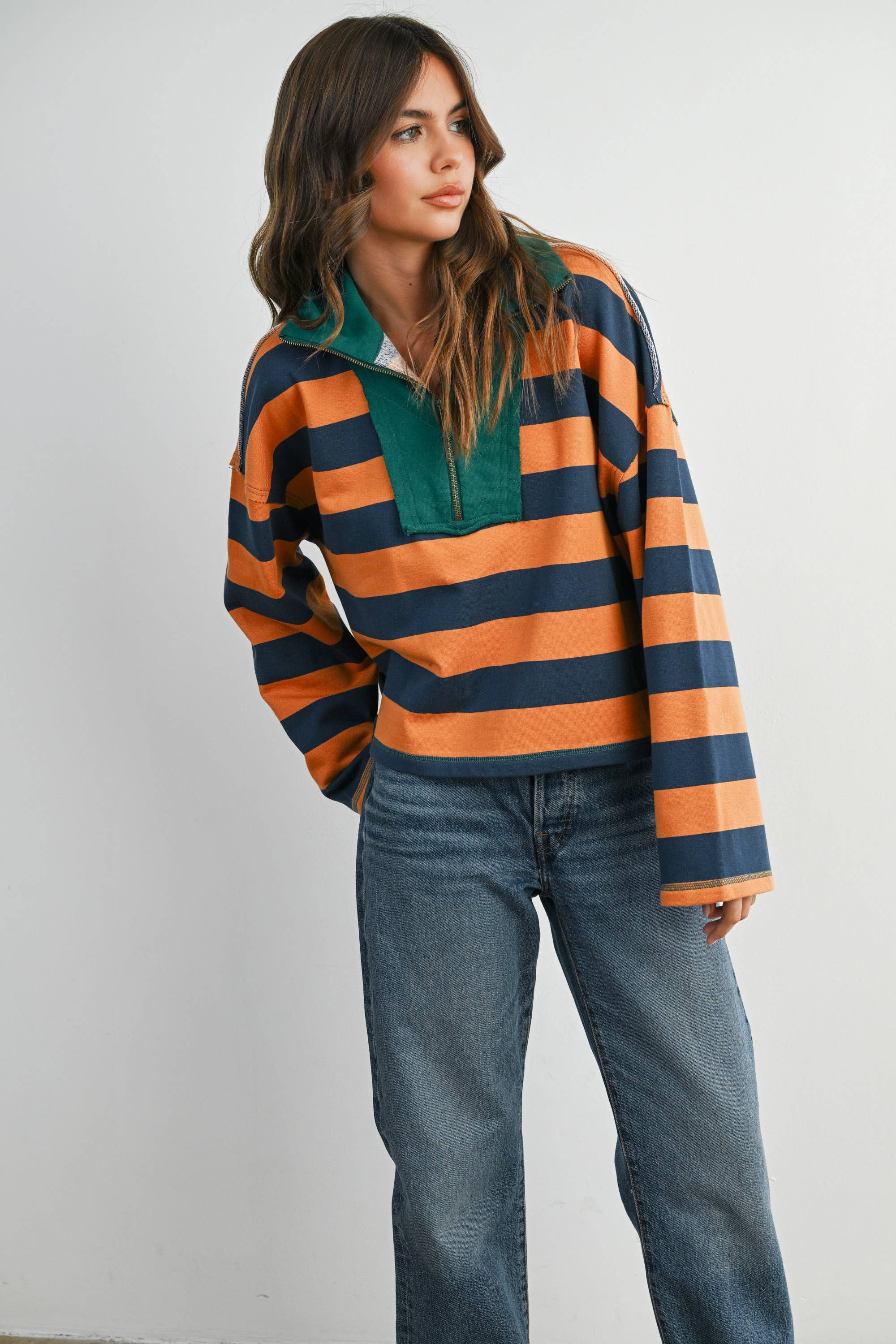 BUTTERMELON - Wholesale Sweatshirt - Women's - Striped Quarter-Zip Contrast Collar Sweatshirt - BMT79749