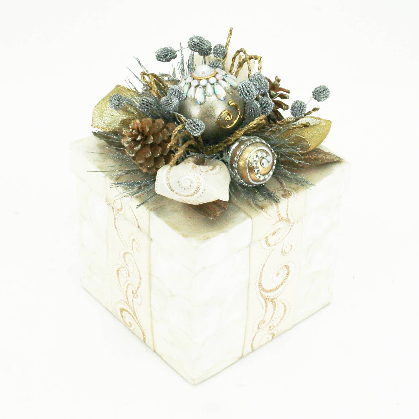 Seasonal by Contrast Inc. - Wholesale Gift Box - Golden Capiz Gift Box0