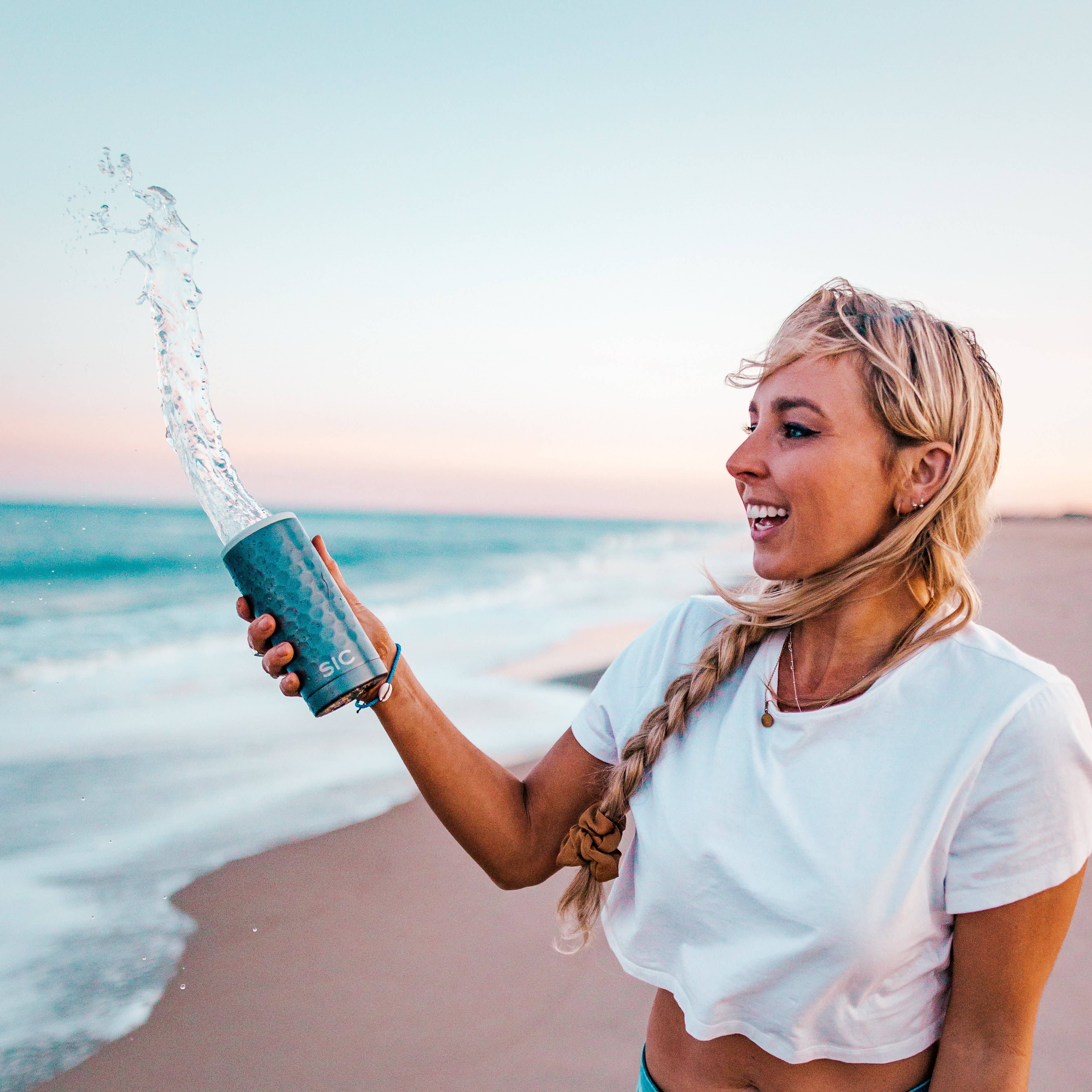 SIC Cups - Vendita all'ingrosso Rivestimenti per bottiglie e lattine - SIC Slim Can Cooler | Martellato Canna di Fucile8