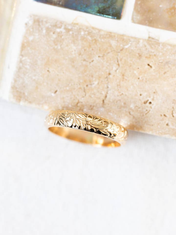 Floral Ring for engroshandel hos Laine Honolulu