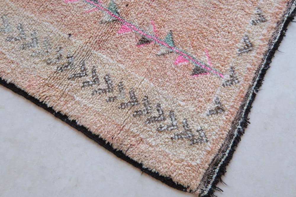 bazarifinagh - Wholesale Area Rug - Vintage Boujad Moroccan Rug Made From Natural Wool4