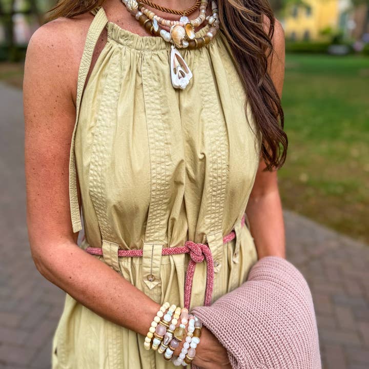 Twine & Twig - Venta al por mayor Collares de cuentas/perlas - Collar Tribal de Conchas | Perla Neutra1