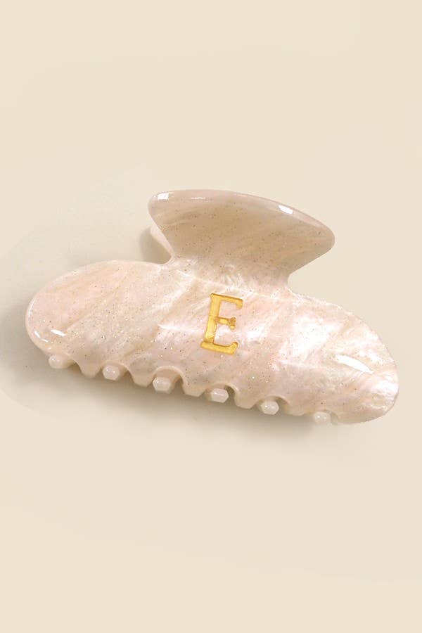 JOSSLYN by wall to wall - Wholesale Hair Clip - Women's - PERSONALIZED INITIAL MONOGRAM HAIR CLAW CLIPS | 40H8153