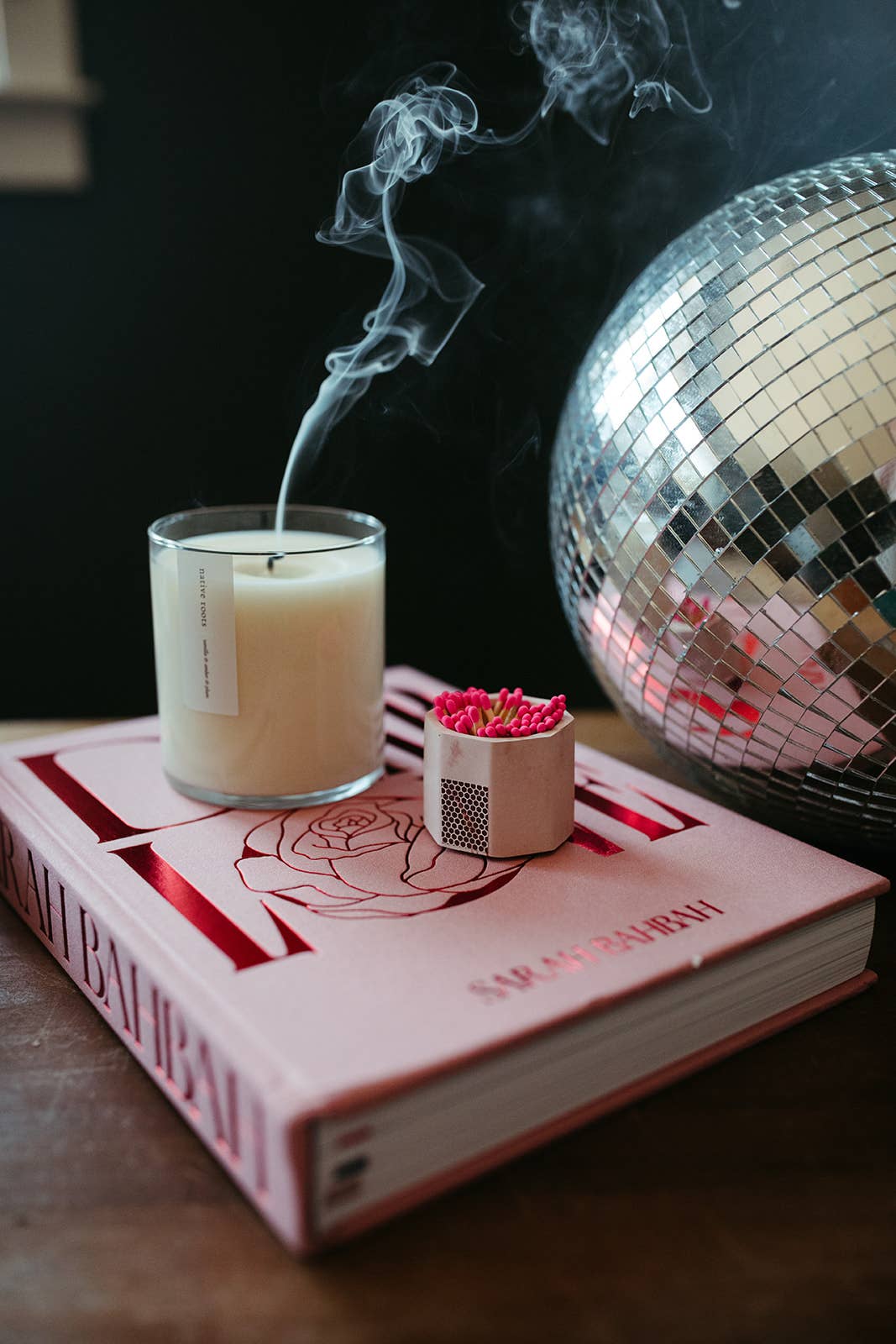 Tenn Prairie - Wholesale Match Holder - Concrete Match Holder – Modern Design with 2-Inch Safety Matches5