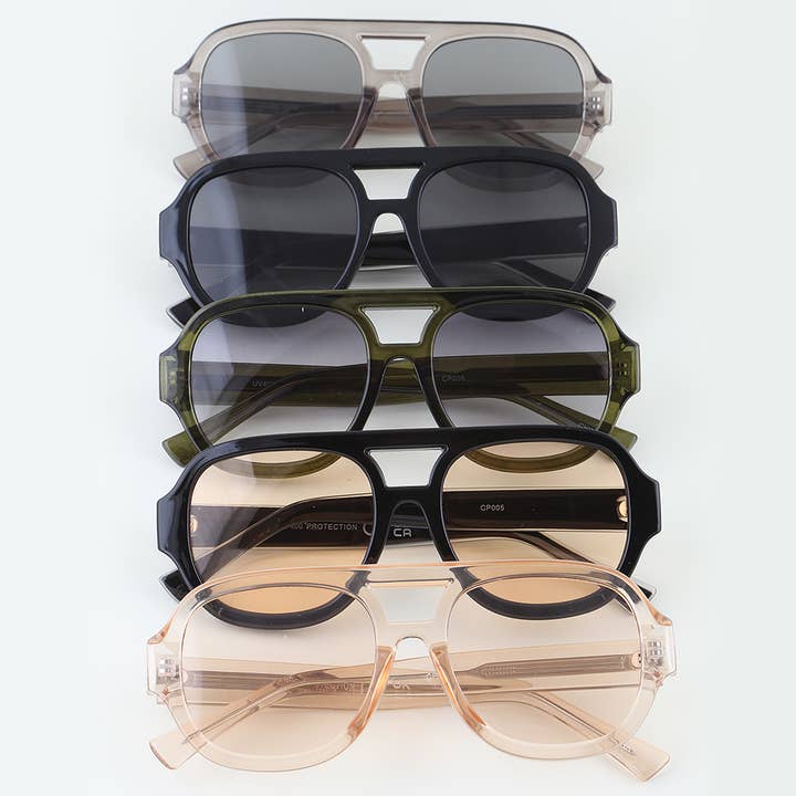 Retro Straight Aviator Sunglasses and other Purchase Wholesale eyeglass frame. Free Returns & Net 60 Terms on Faire trending on Faire.