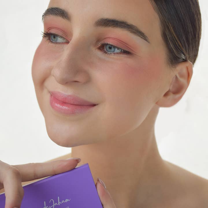 Eugénie de Jaham Maquillage Naturel Français - Wholesale Eyeshadow Palette - Certified Organic & Vegan eyeshadow palette3