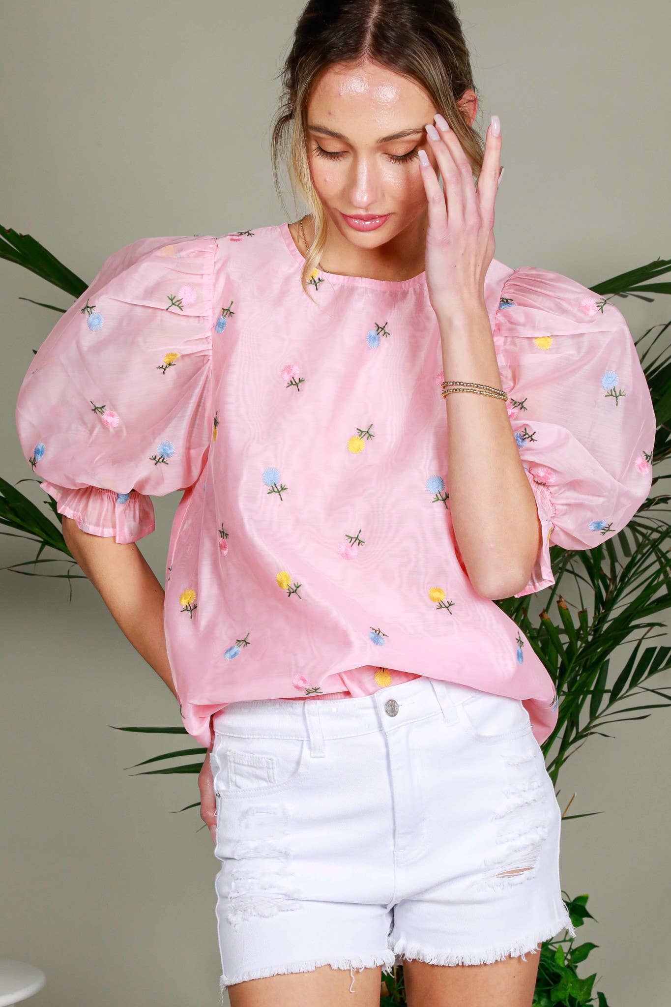 Vine & Love - Wholesale Blouse - Women's - Floral Embroidered Round Neck Organza Blouse Top VT82255-1